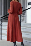 Round Neck Solid Color Knitted Long Sleeved Dress