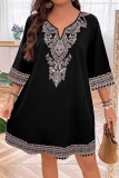 Large Size Retro V-neck Seven Quarter Sleeve Dress