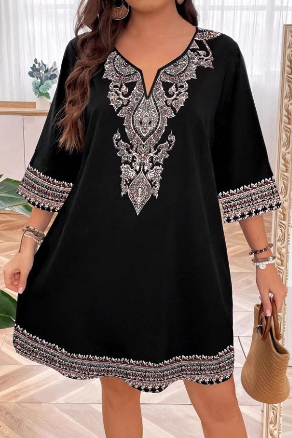 Large Size Retro V-neck Seven Quarter Sleeve Dress