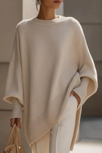 Round Neck Long Sleeved Knitted Loose Sweater
