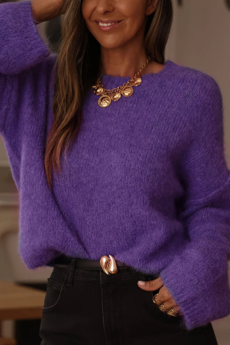 Round Neck Long Sleeved Solid Color Sweater