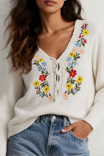 Vintage Floral Embroidery Long Sleeved Sweater