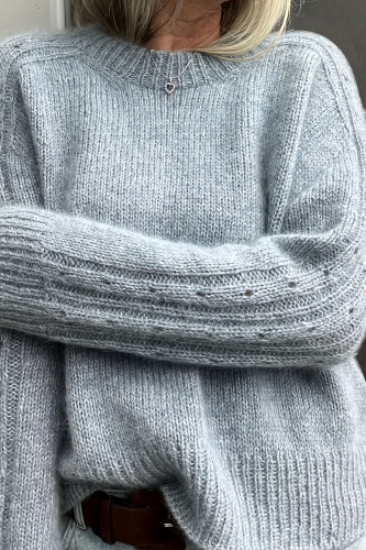 Grey Round Neck Long Sleeved Sweater