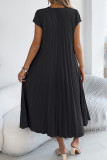 Round Neck Short Sleeved Pocket Pleated Dress