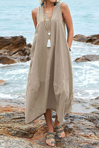 V-neck Sleeveless Pocket Dress