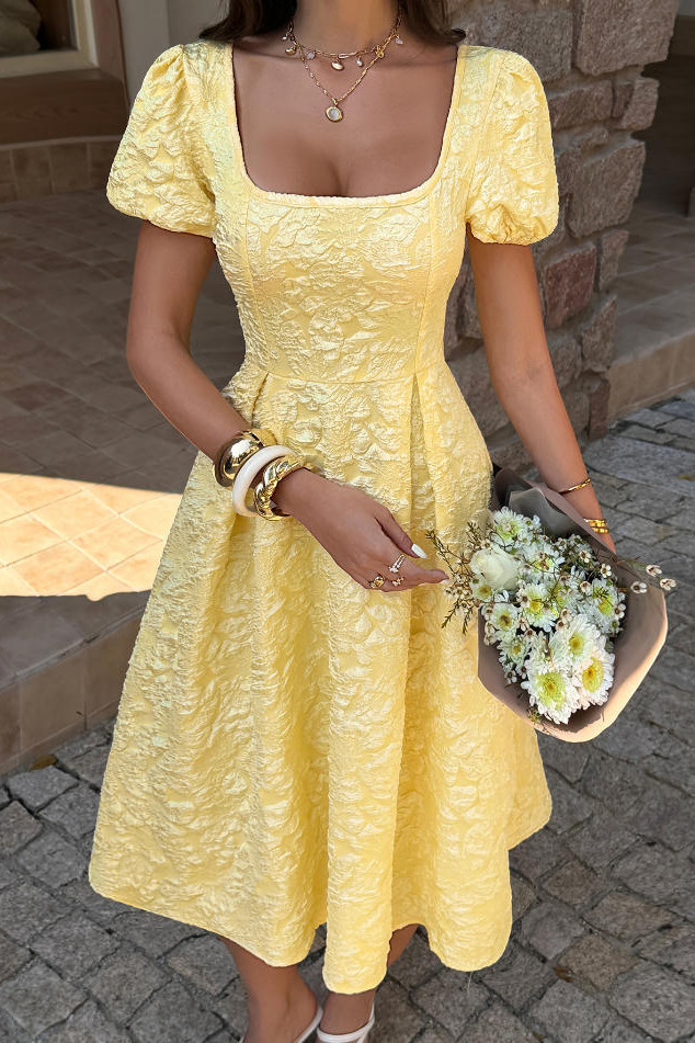 U-neck Jacquard Short Sleeved Waist Cinched Dress