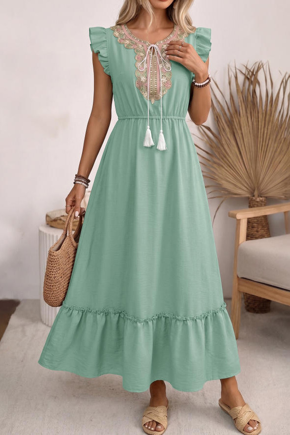 Ruffled Short Sleeved Waist Cinched Dress