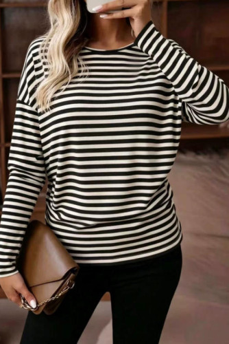 Striped Round Neck Loose Long Sleeved T-shirt