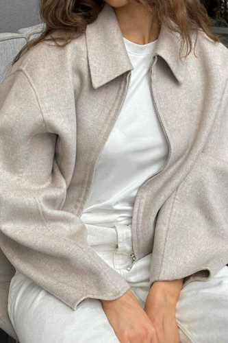 Solid Color Long Sleeved Lapel Jacket