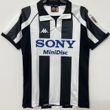 1997/1998 JUV Home Retro Soccer Jersey