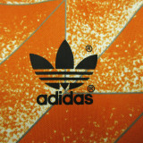 1988 Netherlands Home Retro Soccer Jersey（队标缕空）