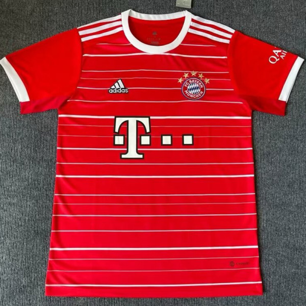 22/23 Bayern Home Fans Soccer Jersey