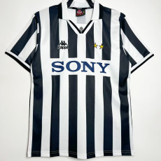 1995/1996 JUV Home  Retro Soccer Jersey