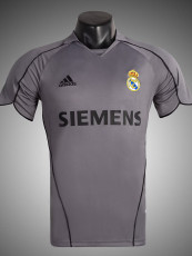 2005/2006 RMA Third Grey Retro Soccer Jersey