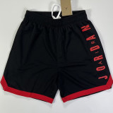24/25 New JORDAN Black Quarter shorts(飞人、红标\边）