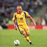 2000 Romania Home Retro Soccer Jersey(左右带章)