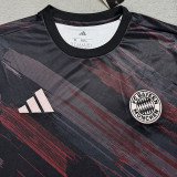 25/26 Bayern Black Red Training Short