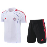 25/26  Bayern White  Training Short Suit (蓝红小边线）