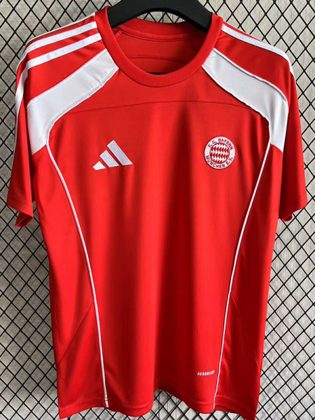 25/26  Bayern Red T-shirt