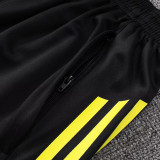 25/26 Man Utd Black Training Shorts Suit#D2569