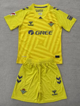 25/26 Real Betis Goalkeeper Yellow  Kids   Soccer Jersey