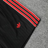 25/26 Man Utd Retro BlackTank top and shorts suit
