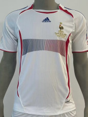 2006 France Away White Retro Soccer Jersey(带胸前小字)