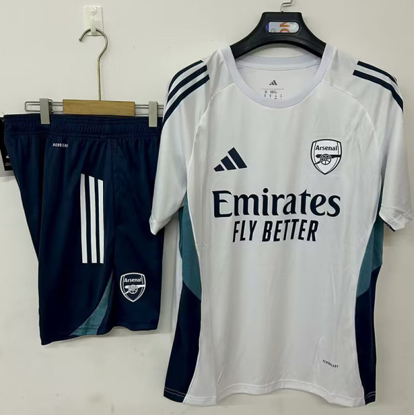 25/26 ARS White Training Short Suit