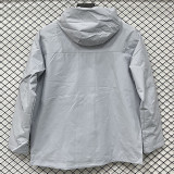 25/26 DESCENTE Grey Thin  Assault  Hooded Windbreaker #H002