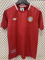 25/26 Bayern Retro Editio Red Fans Soccer Jersey