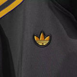 25/26 Man Utd Clover Leisure Black Jacket Tracksuit