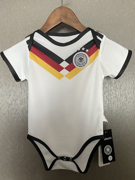 26/27 Germany Home Baby Infant Crawl Suit