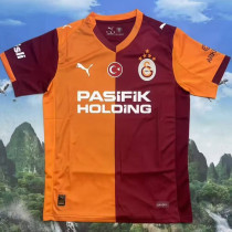 25/26 Galatasaray Home Fans Soccer Jersey(带胸前广告五星）