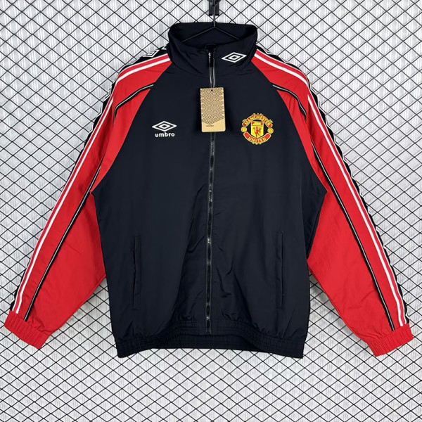 1998/1999 Man Utd Black Retro Windbreaker