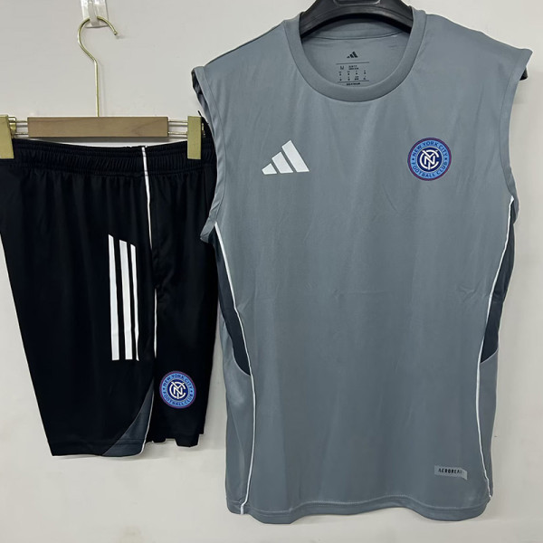 26/27 New York City Grey Tank top and shorts suit