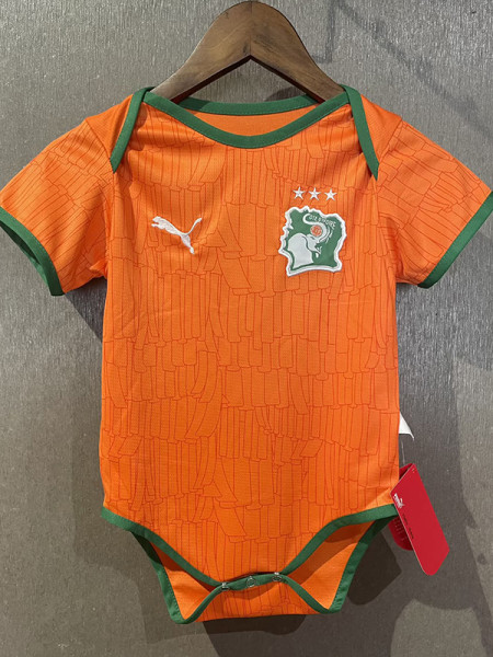 26/27 Ivory Coast Home Baby Infant Crawl Suit