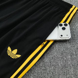 26/27 Man Utd Blue Black shirts pants suit