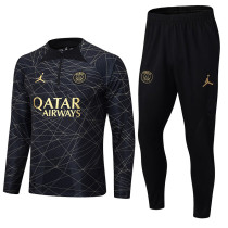 2023 PSG Jordan Black Half Pull Tracksuit (半拉链) (黑金条纹）