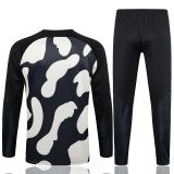 23-24 PSG Jordan Black Yellow Kids Half Pull Tracksuit #E782 (童装)(半拉链)