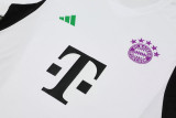 23-24 Bayern White Training Short Suit