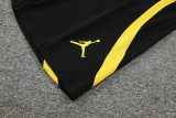23-24 PSG Black Yellow Training Shorts Pants (Trapeze Edition) 飞人版