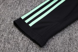 23-24 Bayern Black Kids Half Pull Tracksuit #E707(童装) (半拉链)