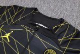 23-24 PSG Jordan Black Kids Half Pull Tracksuit #E698 (童装)(半拉链)