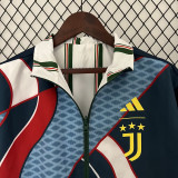 23-24 JUV White & Dark green Double Sided Windbreaker (双面风衣)