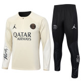 23-24 PSG Jordan Beige Half Pull Tracksuit #B783(半拉链)