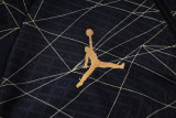 2023 PSG Jordan Black Half Pull Tracksuit (半拉链) (黑金条纹）