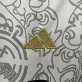 23-24 RMA White Special Edition Fans Soccer Jersey *队徽花纹