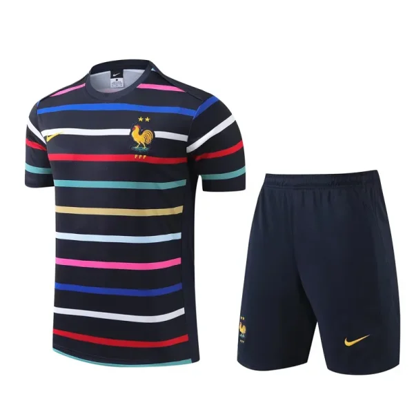 24-25 France Black Training Short Suit (条纹)