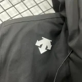2024 Descente Thickened warm Black Outdoor Jackets #A802加绒冲锋衣