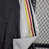 24-25 Man Utd Black Windbreaker (白袖)